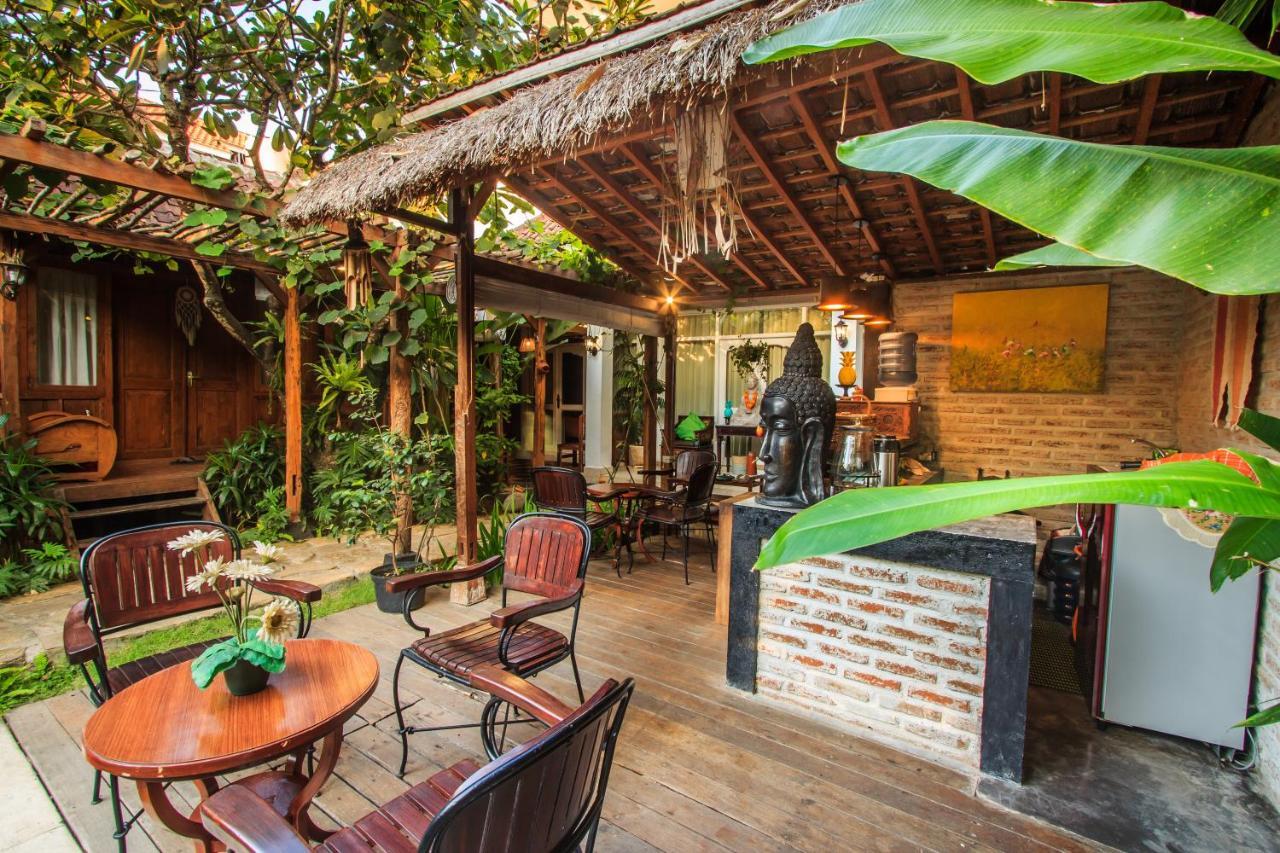 Bening Hut And Spa 塞米亚克 外观 照片