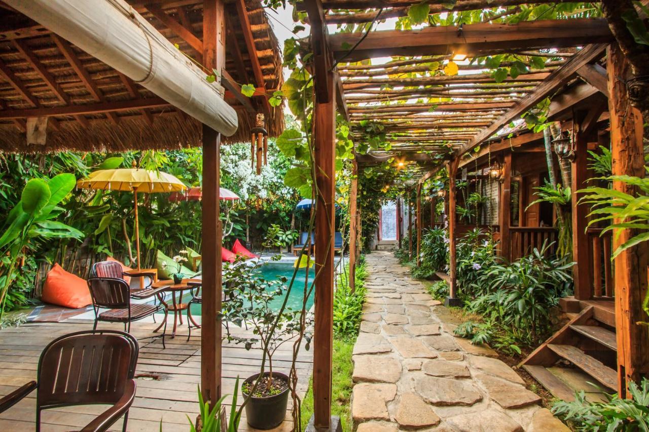 Bening Hut And Spa 塞米亚克 外观 照片