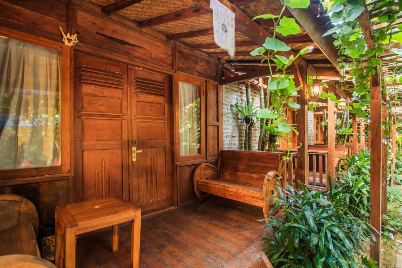 Bening Hut And Spa 塞米亚克 外观 照片