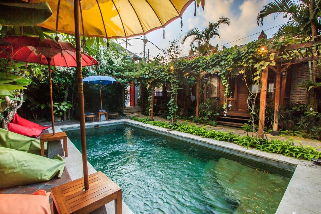 Bening Hut And Spa 塞米亚克 外观 照片