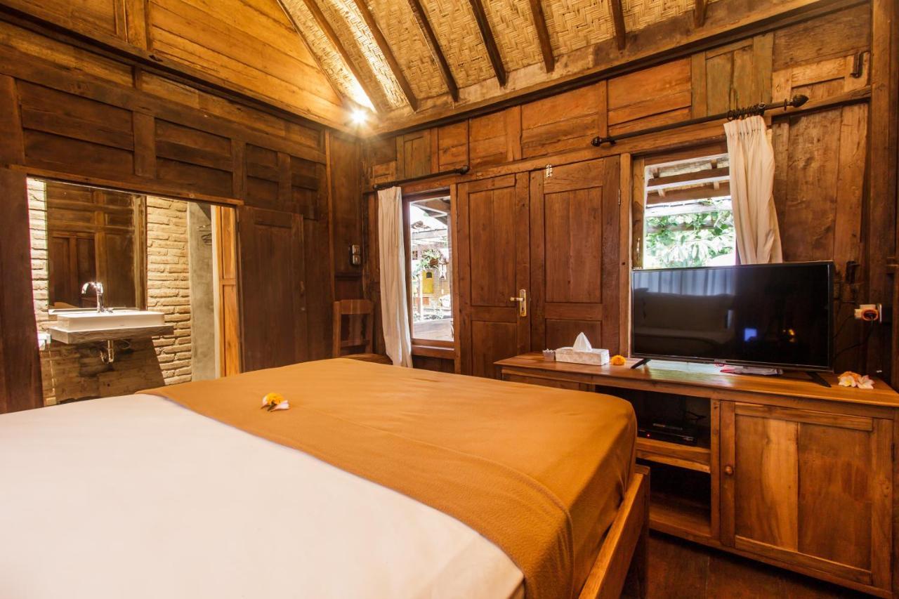 Bening Hut And Spa 塞米亚克 外观 照片